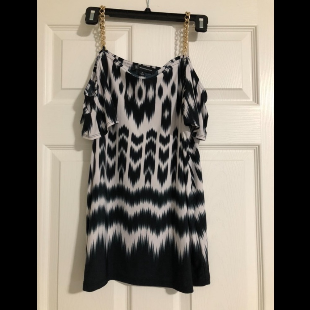 ✨EUC INC chain strap top✨
